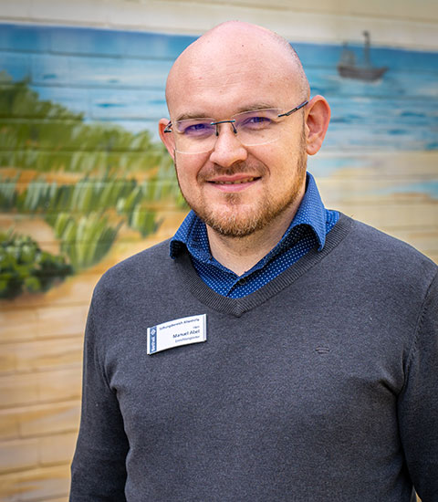 Einrichtungsleitung - Herr Manuel Abel Porträt von Herrn Abel - Einrichtungsleitung